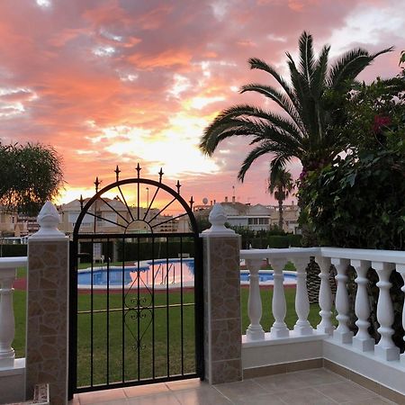 Bungalow Torrevieja Argonautas Extérieur photo