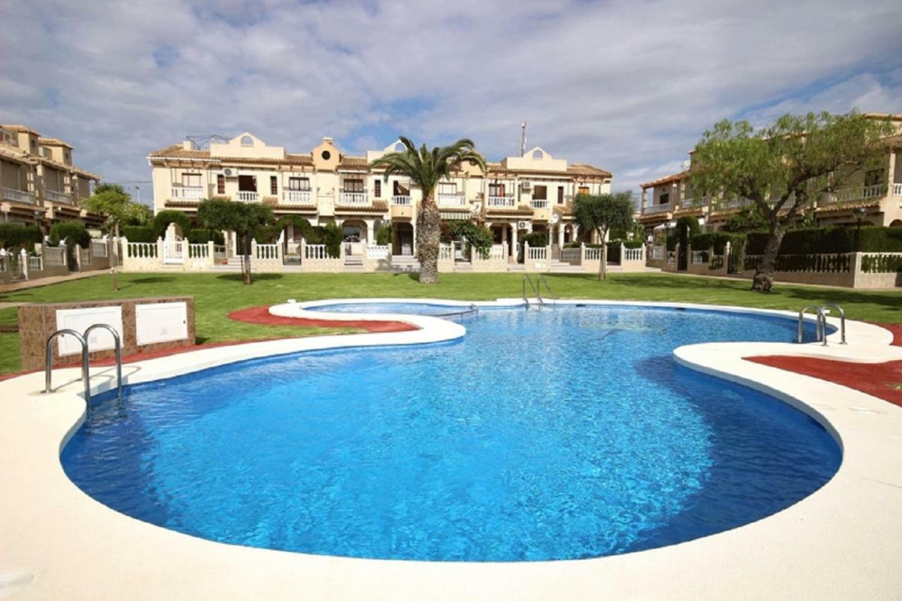 Bungalow Torrevieja Argonautas Extérieur photo